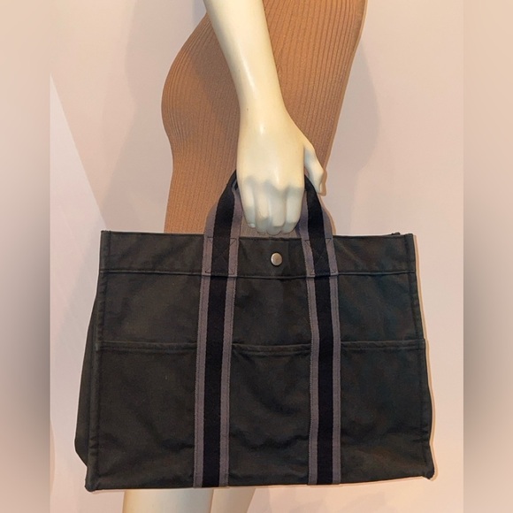 Hermès Fourre-Tout MM Bag Black Hermès Tote Bag Hermes Tote Hermes Bag Luxury 💼 - Picture 15 of 16